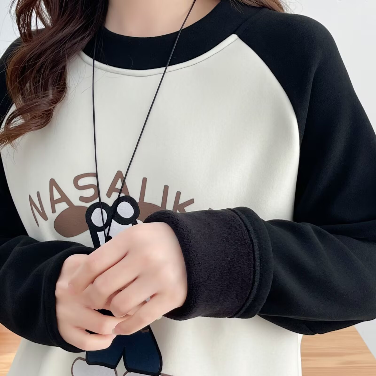 XXXXL Fashion Plus Size Woman  - Women'S Fashion Sweatshirts のレビューと価格