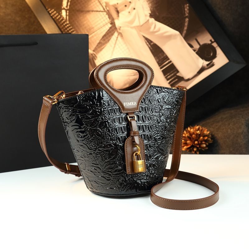 Luxury Fashion Icon Designer D - Women Fashion Icon のレビューと価格