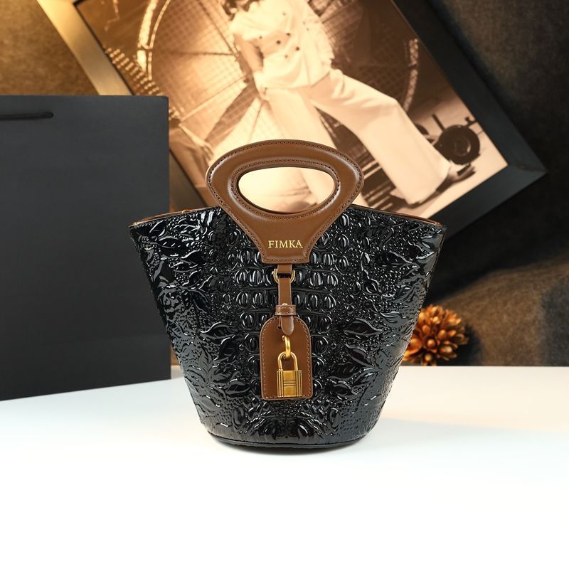 Luxury Fashion Icon Designer D - Women Fashion Icon のレビューと価格